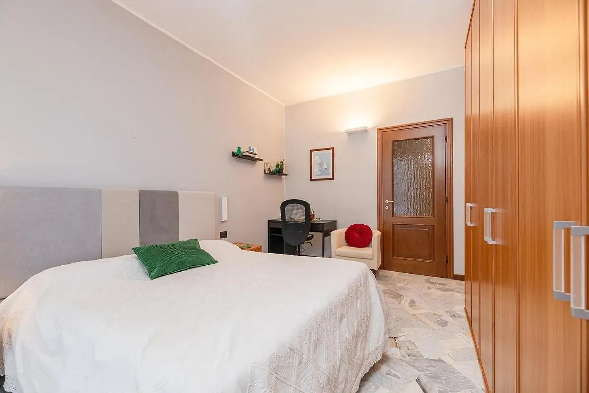 Quiet And Handy Home In Milán 0*,