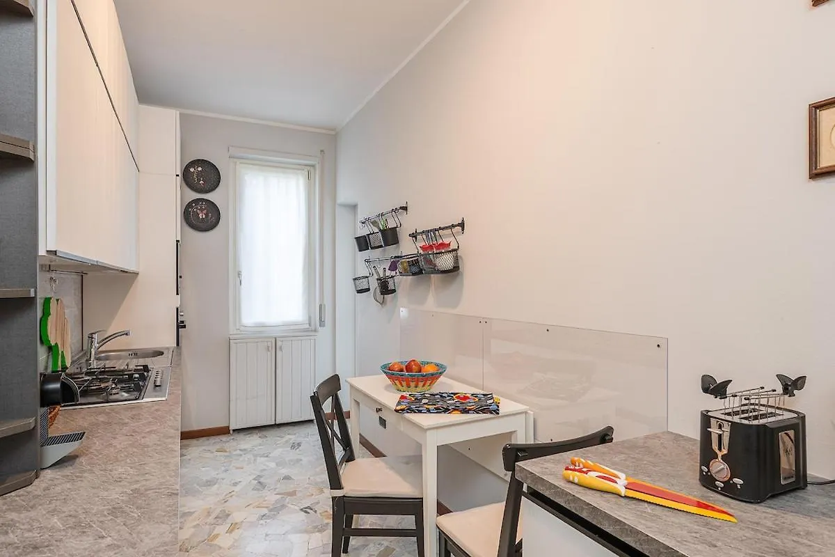 Quiet And Handy Home In Milán 0*,